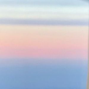 check out my closet😊